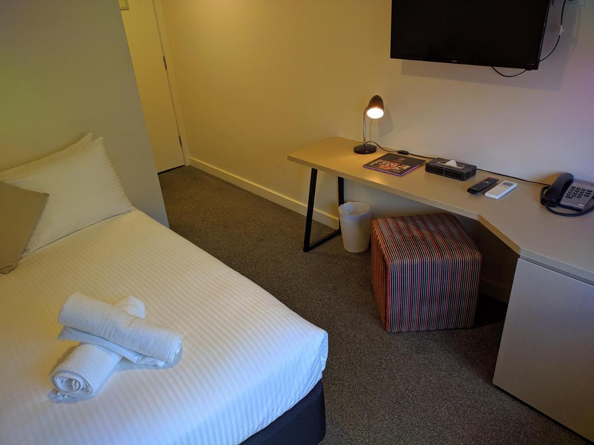 Cosmopolitan Hotel And Apartments Melbourne City Exterior foto